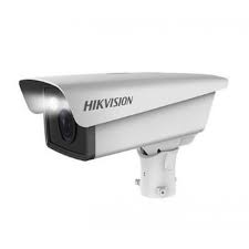 Cámara IP tipo bala 2 Megapixeles, lente 3.1 a 9mm Motorizada LPR - ANPR Marca Hikvision Modelo DS-TCG227-AIR
